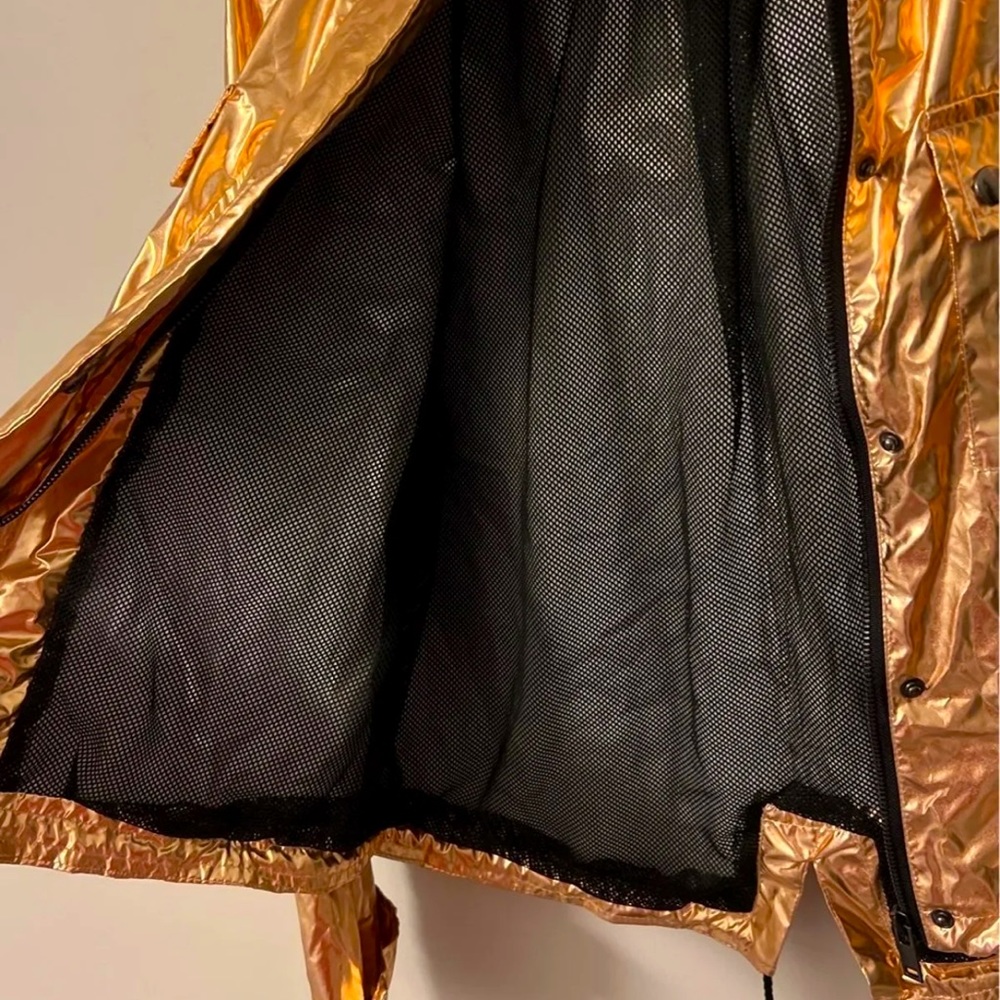Metallic Gold Jacket - Picture 4 of 5